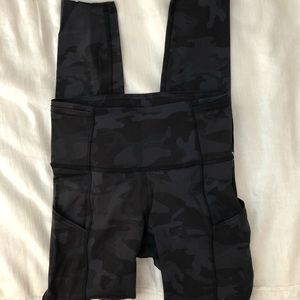 lululemon full-length camo leggings!!